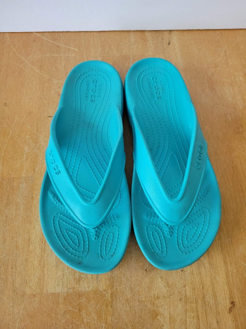 Crocs Women's Kadee II Flip Flop Sandals Turquoise Blue Size 9